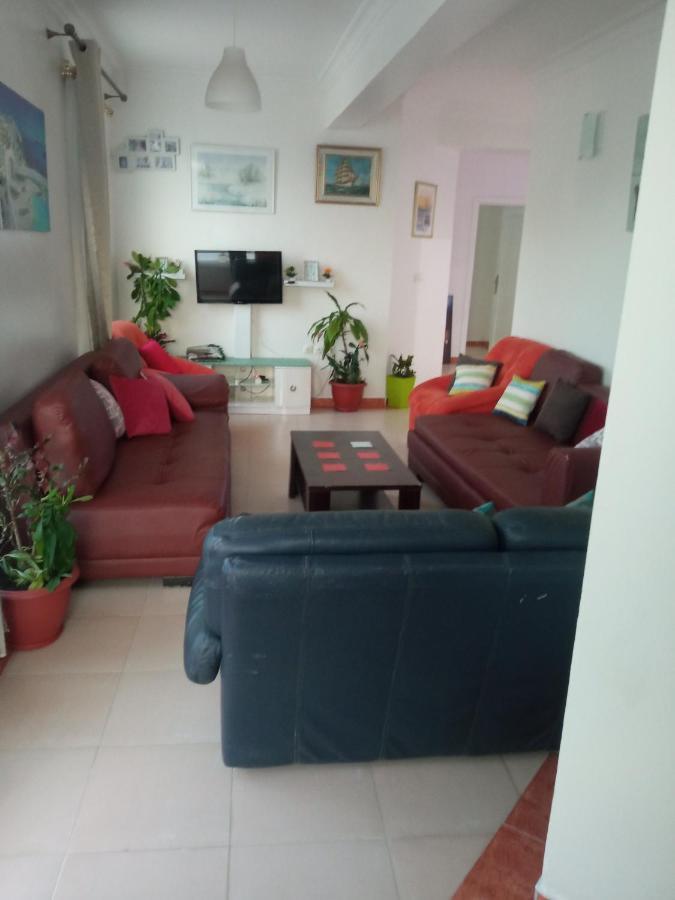 Appartement 2 Chbres Bord De Mer Avec Option Piscine Ete Avec Wifi Sur Corniche De Tanger Bilik gambar